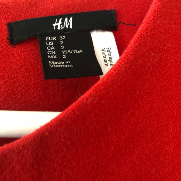 🍊H&M Dress in Deep Orange 🍊 Colour, in Butterfly Sleeves and Back Slit 🍊 - Picture 9 of 12